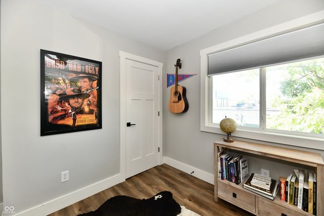 3832 Carrollton Avenue, Indianapolis, IN 46205