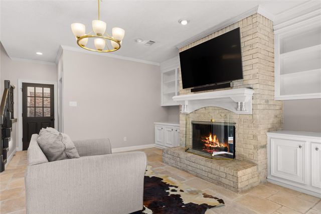 2015 Hickory Park Drive, Houston, TX 77345