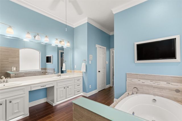 2015 Hickory Park Drive, Houston, TX 77345