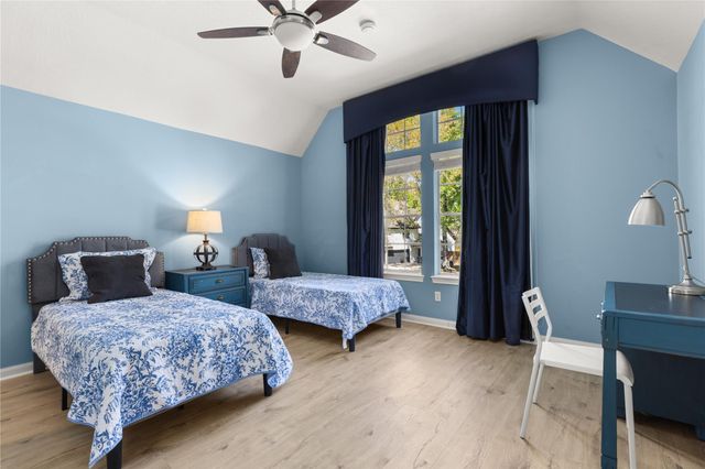 2015 Hickory Park Drive, Houston, TX 77345