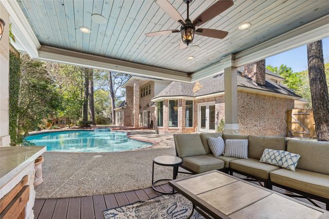 2015 Hickory Park Drive, Houston, TX 77345