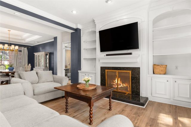 2015 Hickory Park Drive, Houston, TX 77345