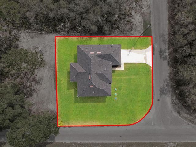 33 FISHER PLACE, Ocklawaha, FL 32179