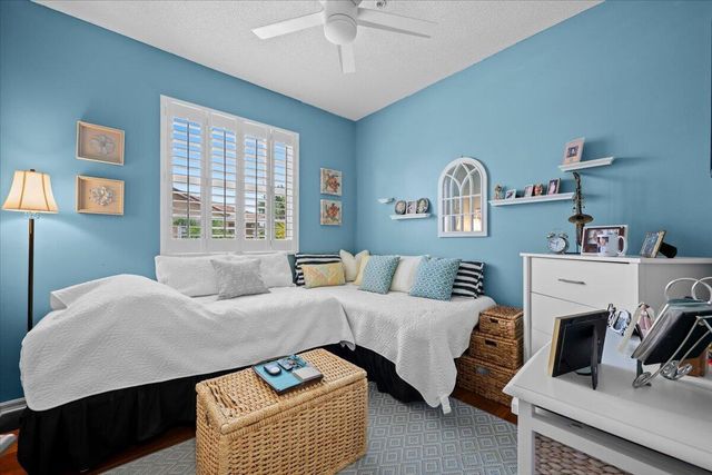 113 LIGHTHOUSE Circle C, Tequesta, FL 33469