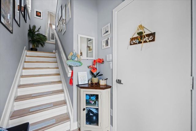 113 LIGHTHOUSE Circle C, Tequesta, FL 33469