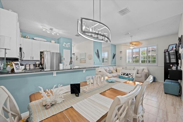 113 LIGHTHOUSE Circle C, Tequesta, FL 33469