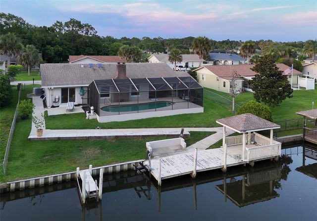 10 FELICIA COURT, Palm Coast, FL 32137