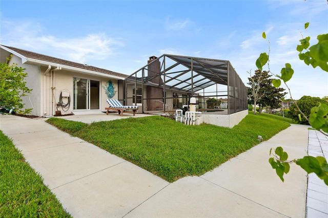 10 FELICIA COURT, Palm Coast, FL 32137