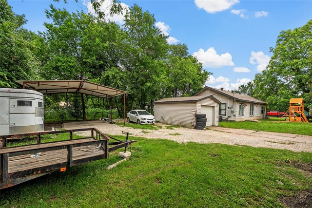 2221 S Park Avenue, Waco, TX 76706