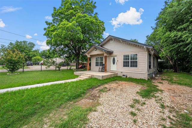 2221 S Park Avenue, Waco, TX 76706