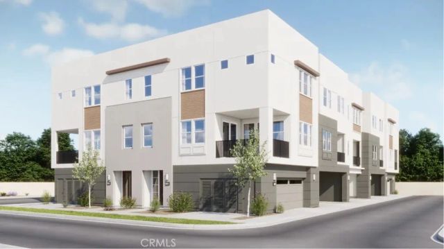 1295 Snowberry Place, Montebello, CA 90640