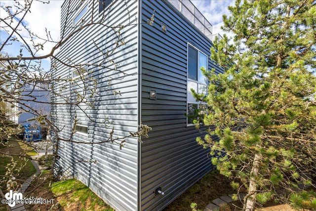 5201 E Northern Lights Boulevard, #3N, Anchorage, AK 99508