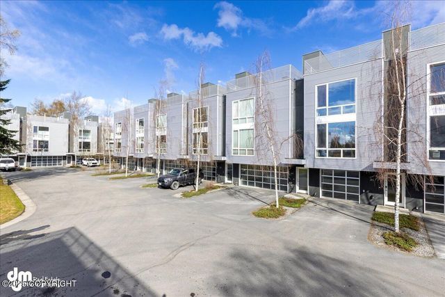 5201 E Northern Lights Boulevard, #3N, Anchorage, AK 99508