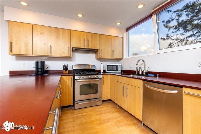 5201 E Northern Lights Boulevard, #3N, Anchorage, AK 99508