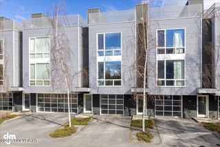 5201 E Northern Lights Boulevard, #3N, Anchorage, AK 99508