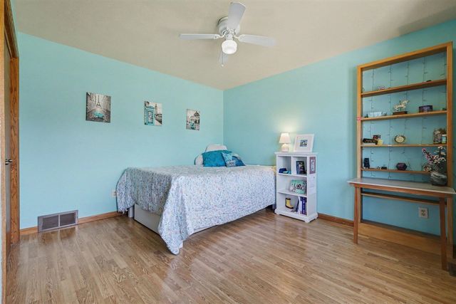7292 Jewelbrooke Drive, Grand Rapids, MI 49548