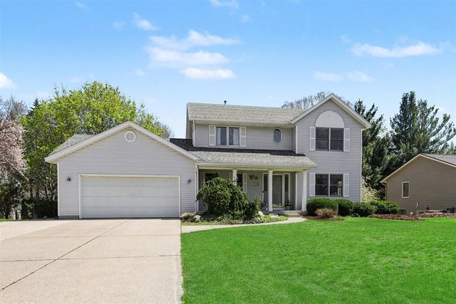 7292 Jewelbrooke Drive, Grand Rapids, MI 49548