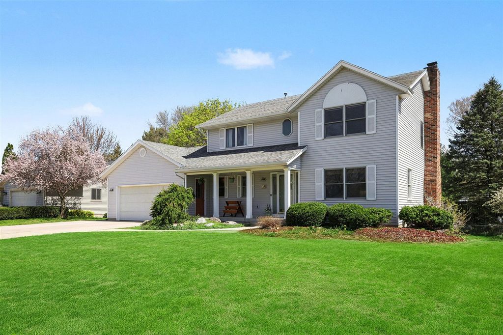 7292 Jewelbrooke Drive, Grand Rapids, MI 49548