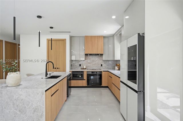 12335 Griffing Blvd 12335, North Miami, FL 33161