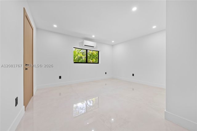 12335 Griffing Blvd 12335, North Miami, FL 33161