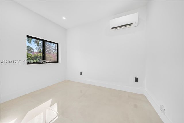 12335 Griffing Blvd 12335, North Miami, FL 33161