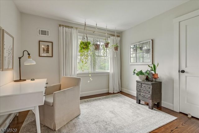7 Daly Rd, Chester Twp., NJ 07931