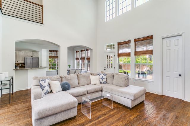 1201 Meadow Ridge Court, Southlake, TX 76092