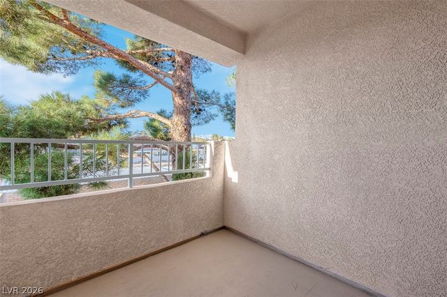 4861 South Torrey Pines Drive 201, Las Vegas, NV 89103