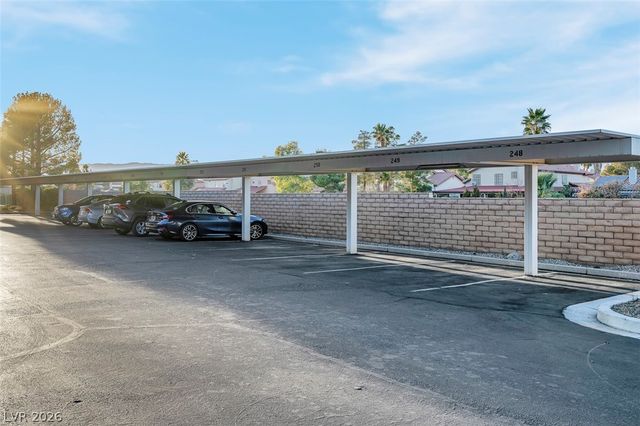 4861 South Torrey Pines Drive 201, Las Vegas, NV 89103