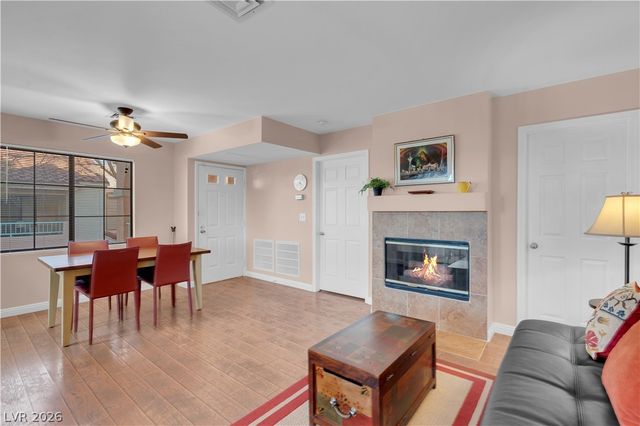 4861 South Torrey Pines Drive 201, Las Vegas, NV 89103