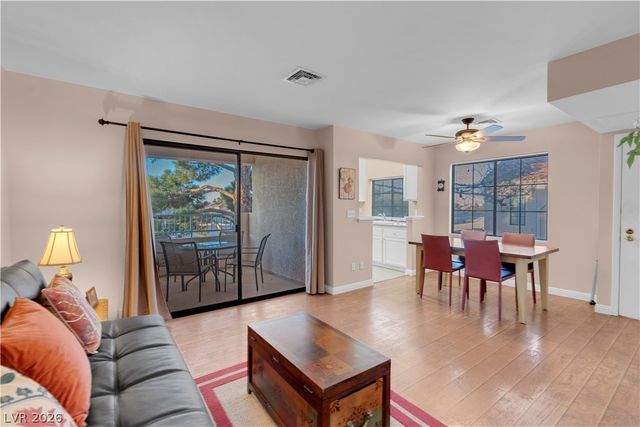 4861 South Torrey Pines Drive 201, Las Vegas, NV 89103