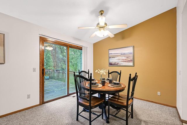 2796 Thomas DRIVE, East Troy, WI 53120