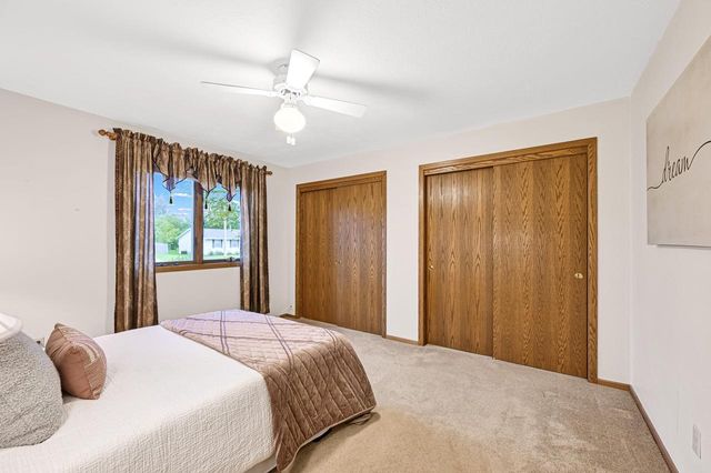 2796 Thomas DRIVE, East Troy, WI 53120