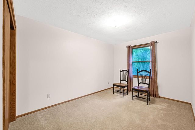 2796 Thomas DRIVE, East Troy, WI 53120