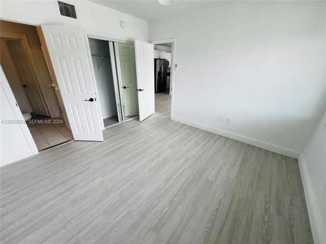 2033 Calais Dr 10, Miami Beach, FL 33141