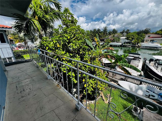 2033 Calais Dr 10, Miami Beach, FL 33141