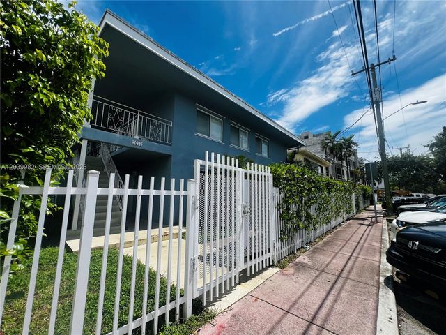2033 Calais Dr 10, Miami Beach, FL 33141