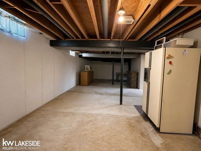 47122 Blueridge Drive, Macomb, MI 48044