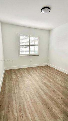 1547 SW 137th Pl, Miami, FL 33184