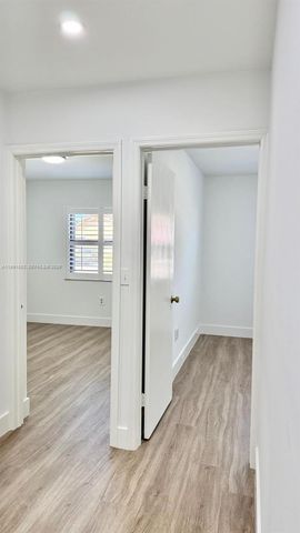 1547 SW 137th Pl, Miami, FL 33184