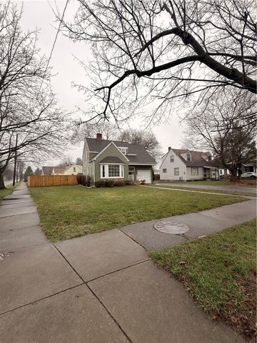 834 Maple Avenue, Elmira City, NY 14904