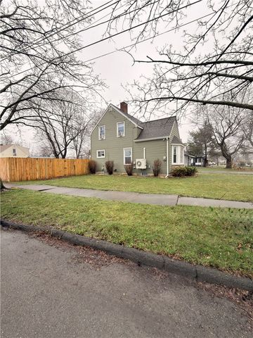 834 Maple Avenue, Elmira City, NY 14904