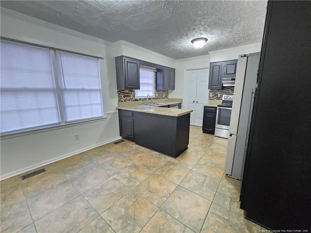 1654 Baysden Court, Fayetteville, NC 28303