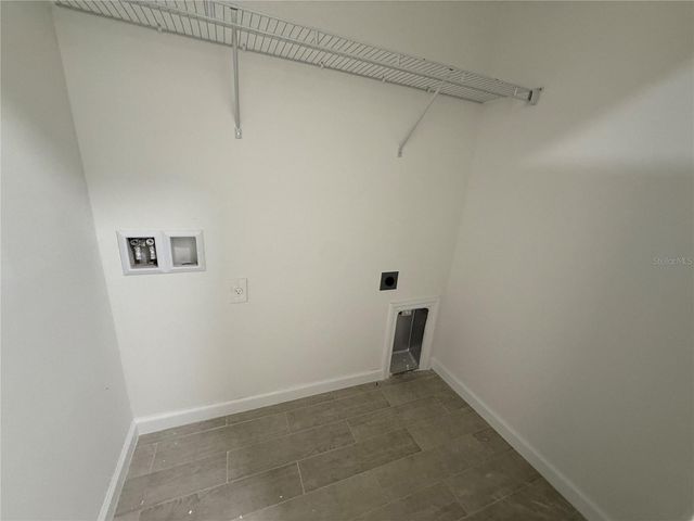 4252 SUNBURST AVENUE, North Port, FL 34286