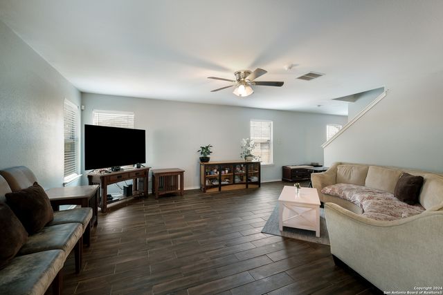 7115 HORIZON STAR, San Antonio, TX 78252