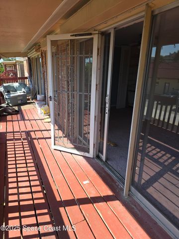 125 E Colonial Court C, Indian Harbour Beach, FL 32937