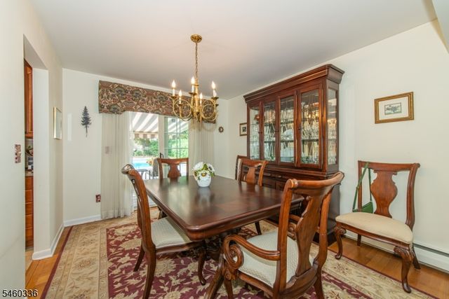 211 Rexland Dr, Boonton Town, NJ 07005