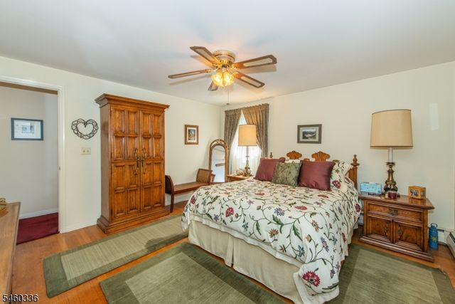 211 Rexland Dr, Boonton Town, NJ 07005