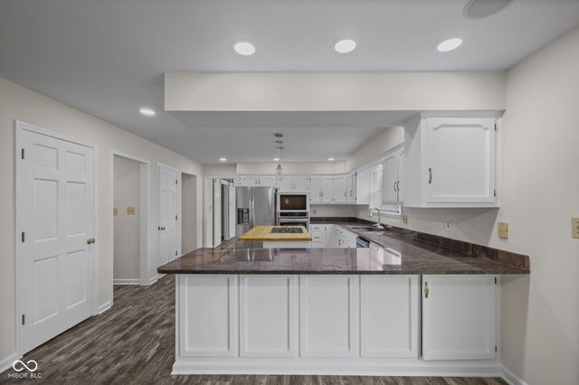 3616 Eagle Valley Court, Greenwood, IN 46143