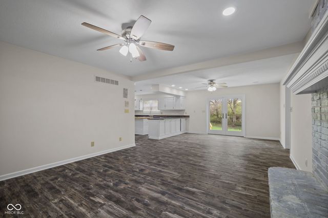 3616 Eagle Valley Court, Greenwood, IN 46143